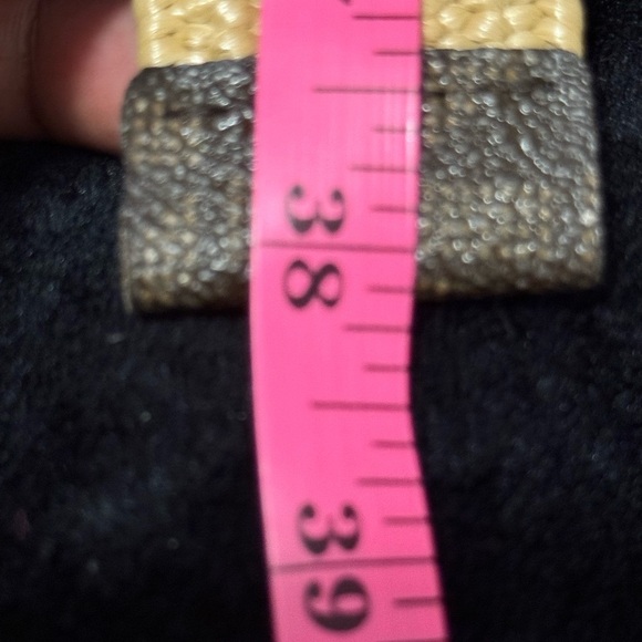 Michael Kors Tan Belt with Textured Design - Picture 8 of 9